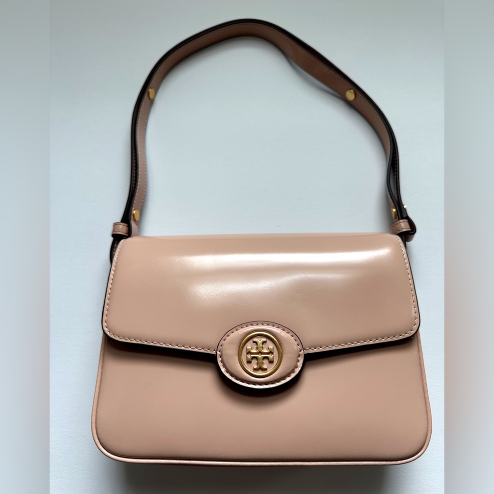 Tory Burch Tan Classic Shoulder Bag with Gold Hardware